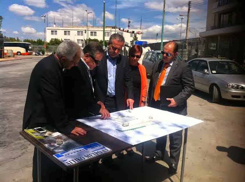 Ο κ. Ηλίας Αποστολόπουλος, ο κ. Τσίτουρας και στελέχη του συνδυασμού του κ. Αποστολόπουλου