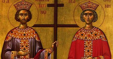 Πανήγυρις Αγίων Κωνσταντίνου και Ελένης στον Τίμιο Σταυρό
