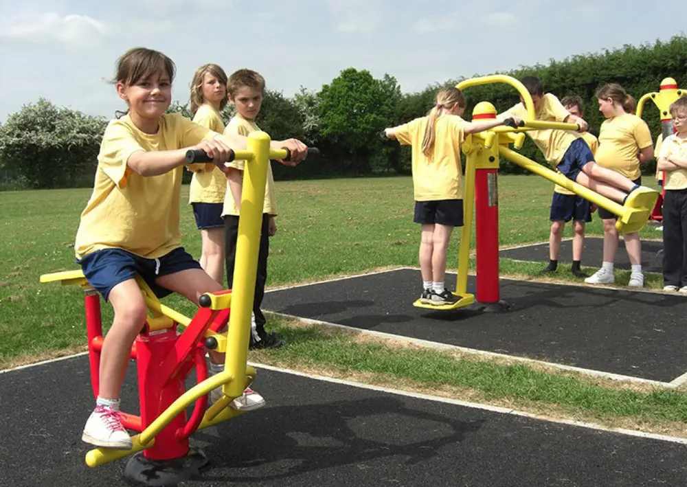 Εμπνέομαι – Αθλούμαι – ΕυΖώ